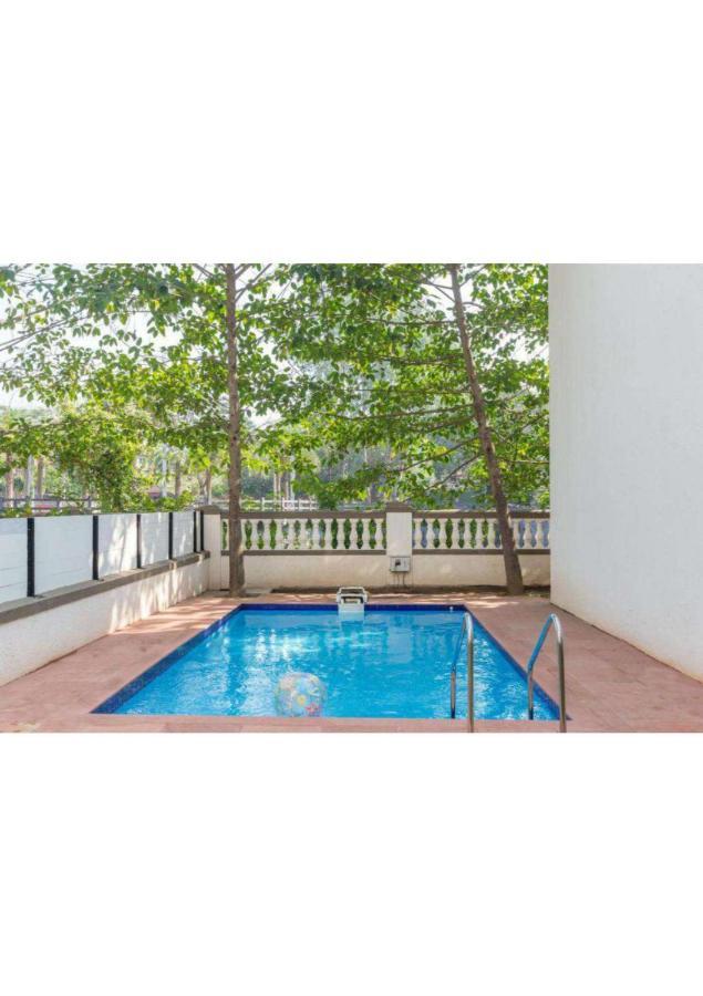 Red Lotus Villa 5Bhk ロナバラ エクステリア 写真
